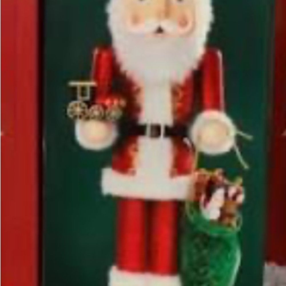 In search of this -Santa Costco Wooden 32” nutcracker